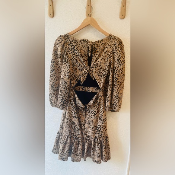 Anthropologie Maeve Cut-Out Knit Mini Dress in Animal Print, Size 0 - Picture 4 of 4